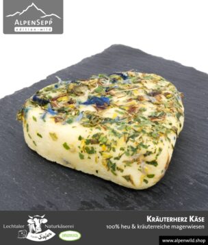 Kräuterherz Käse in Herzform | 100% Heu und kräuterreiche Magerwiese | Lechtaler Naturkäserei in Tirol | 100% Heumilch | 55% F.i.T.