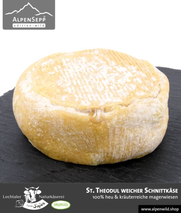 St. Theodul weicher Schnittkäse | 100% Heu und kräuterreiche Magerwiese | Lechtaler Naturkäserei in Tirol | 100% Heumilch | 55% F.i.T. - 300 g